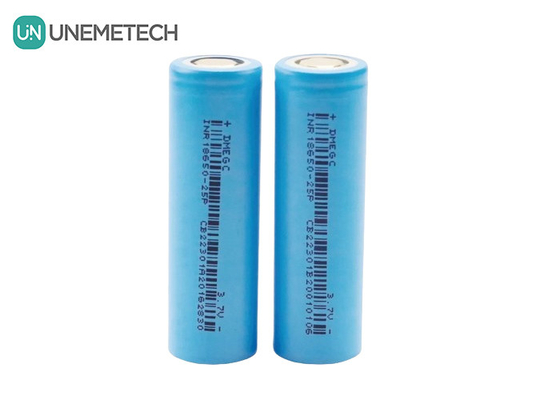 2500mAh 3.7V Max 6A Carga contínua Bateria cilíndrica de íons de lítio 18650 INR18650-25P