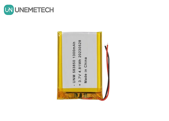 3.7V 1300mAh Bateria de iões de lítio polímero padrão 583850 para produtos eletrónicos